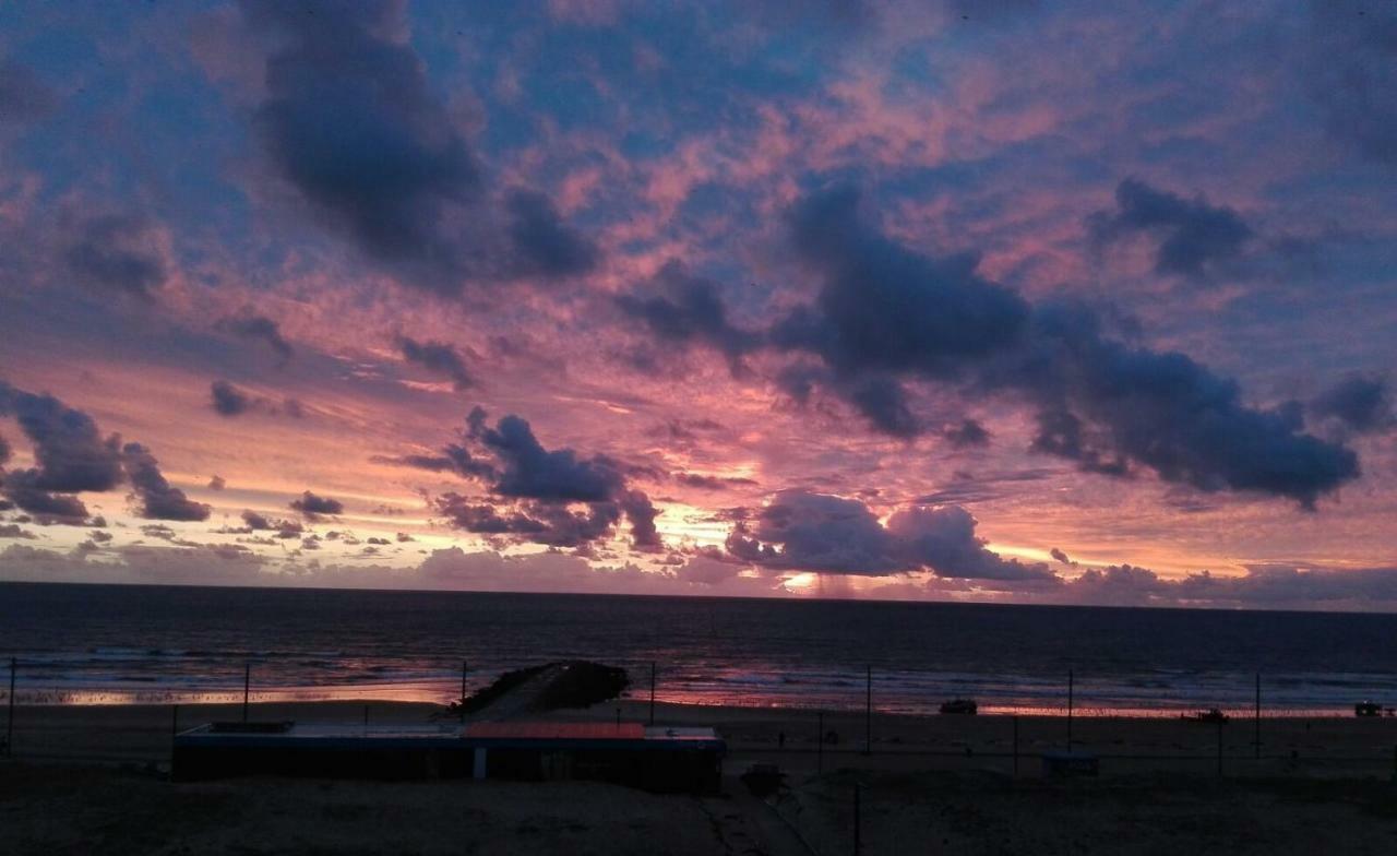 Beach & Relax - Studio Costa da Caparica Bagian luar foto